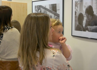 Fotografka z České Třebové vystavuje snímky všedního dne v Malé scéně
