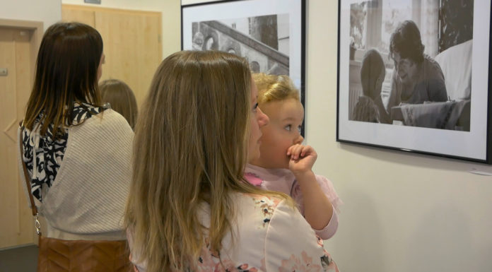 Fotografka z České Třebové vystavuje snímky všedního dne v Malé scéně