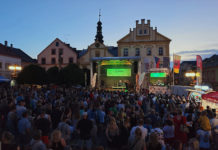 Týden sportu rozdal v České Třebové 2 700 kohoutků, závěr ozdobil zpěvák Raego