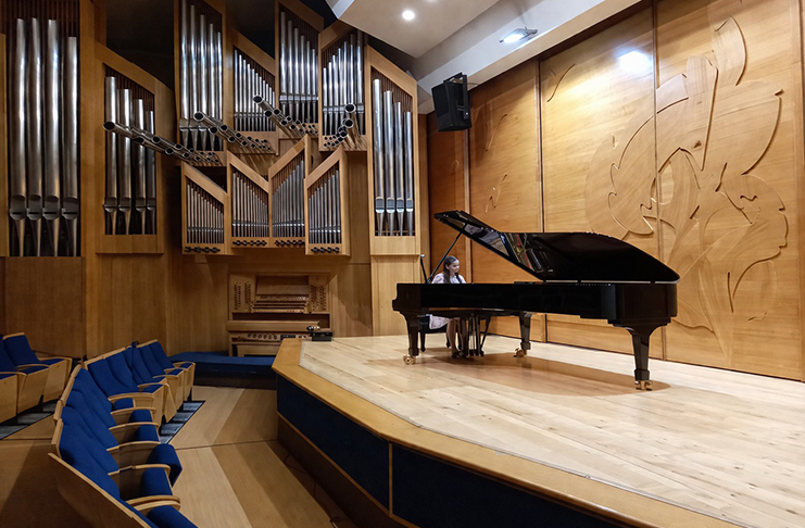 Absolventský recitál Adély Fišerové