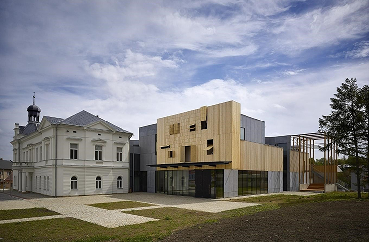 Benefiční koncert s písněmi Karla Kryla