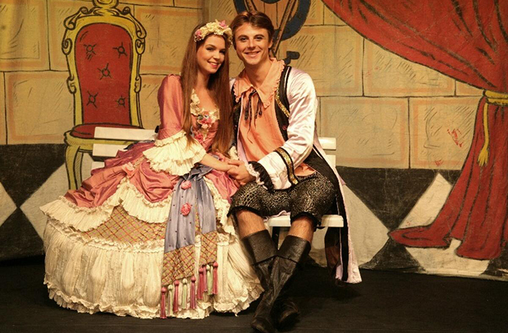 Divadelní společnost Julie Jurištové: O Šípkové Růžence