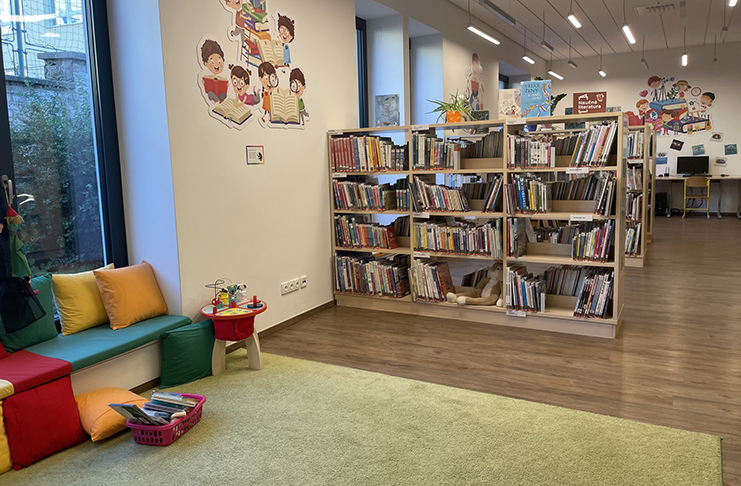 Dopoledne v knihovně