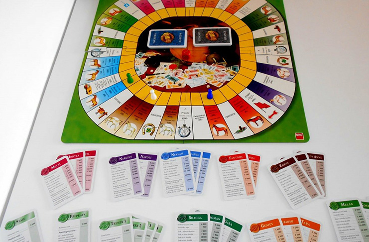 Co dělali naši rodiče jako děti? - Hráli Dostihy a sázky