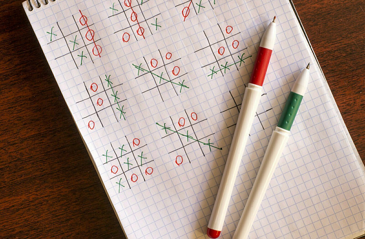 Co dělali naši rodiče jako děti: Hráli lodě, piškvorky a šibenici