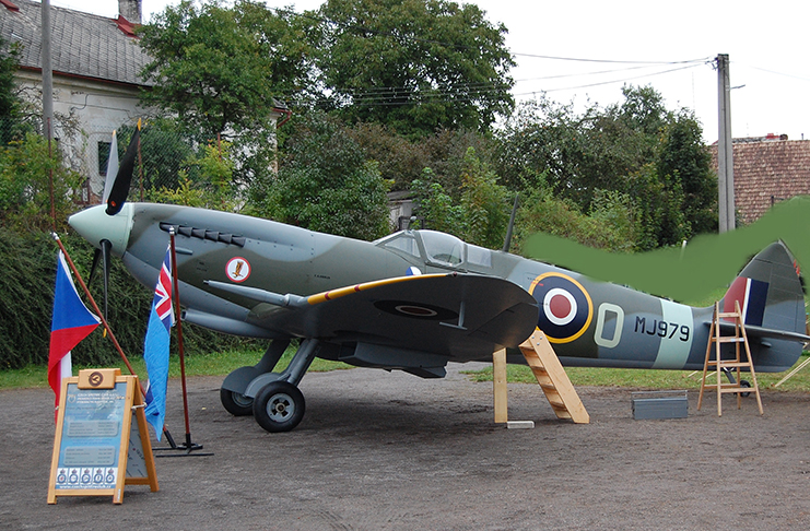 Royal Air Force: Českotřebovští piloti v řadách RAF