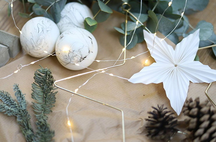 Tvoříme v knihovně - Vánoční dekorace