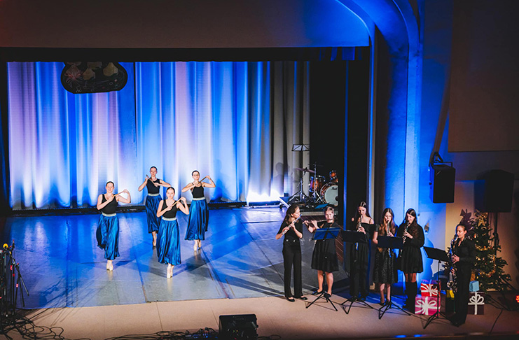 Vánoční koncert ZUŠ - Ryba rybě