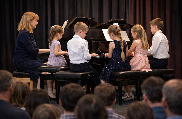 Koncert klavírní třídy Evy Felgrové